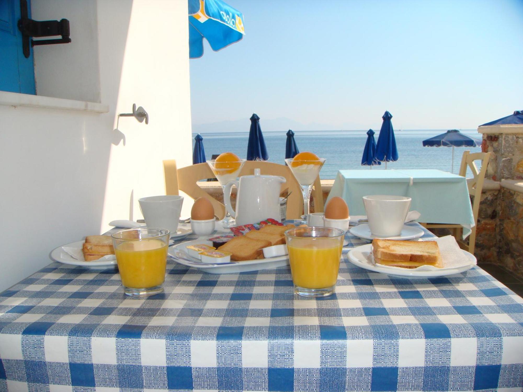 Dream Island Hotel Livadia  Luaran gambar
